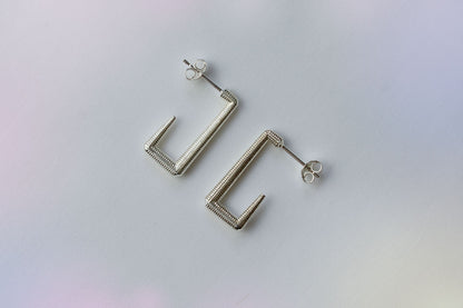 Medium Angled Hoops silver