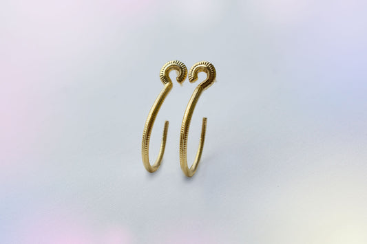 Medium S-Shaped Hoops 18k gold vermeil